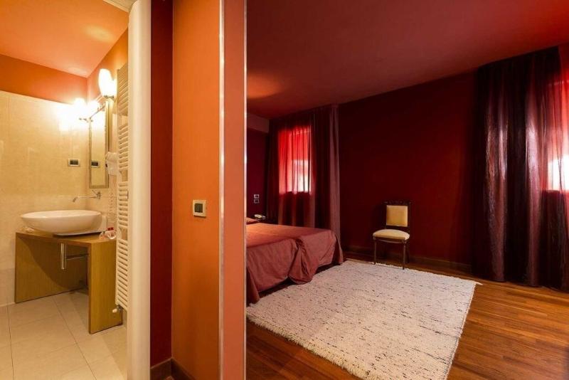 Hotel Ristorante Due Platani image