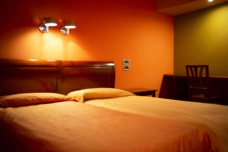 Hotel Ristorante Due Platani image