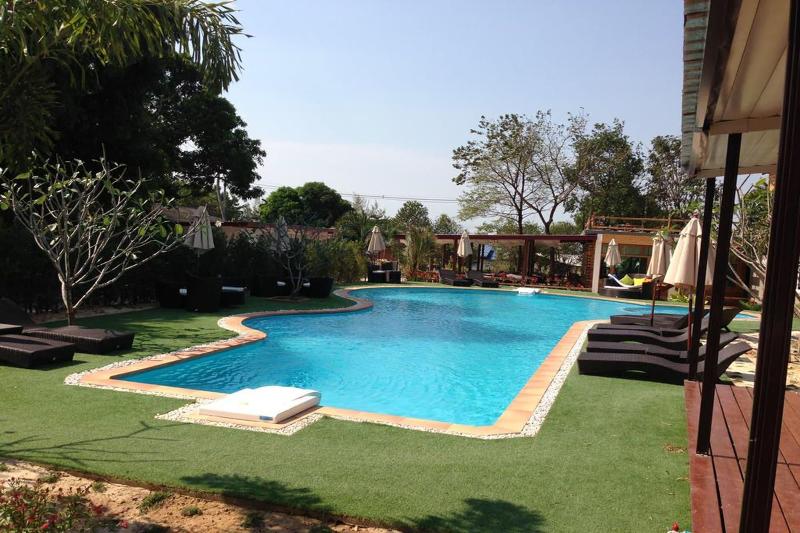 Check In & Chill Out Laem Sok Pier image