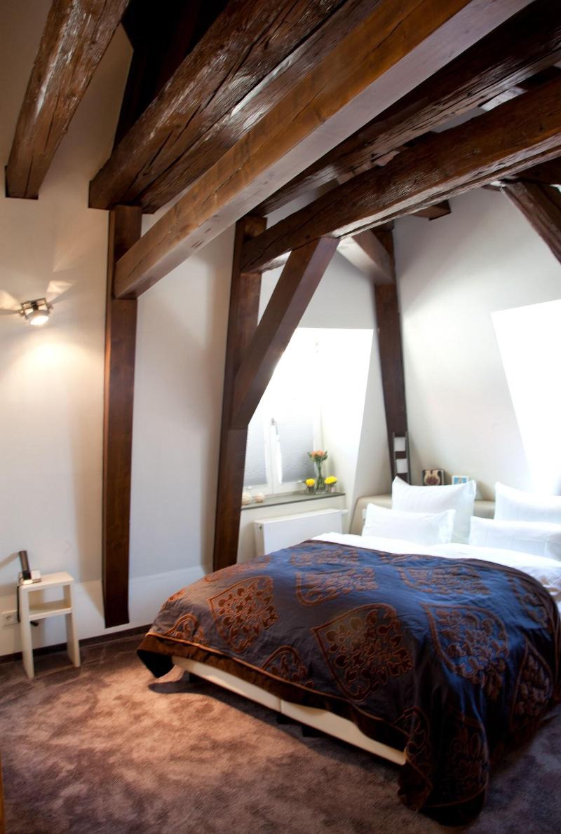 Schlosshotel Bergzaberner Hof image