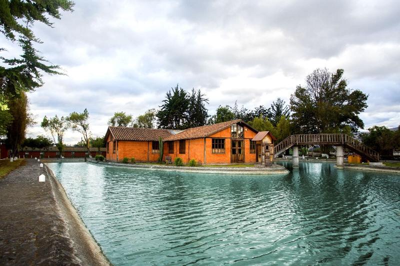 Hotel Rumipamba De Las Rosas image