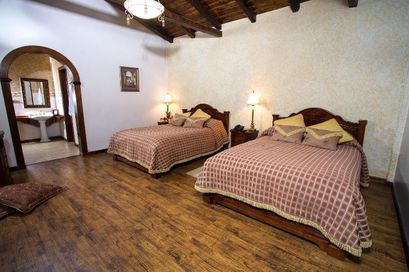 Hotel Rumipamba De Las Rosas image