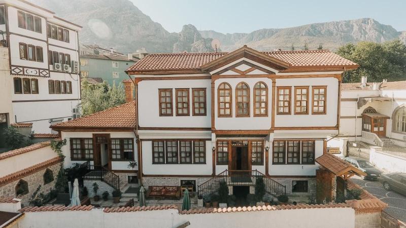 Cifte Konak Butik Otel — exterior view