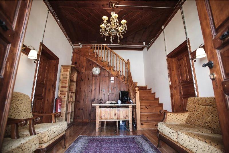 Cifte Konak Butik Otel — view