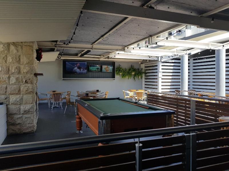 Seabreeze Beach Hotel image
