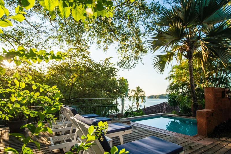 Seagull Cove Resort image