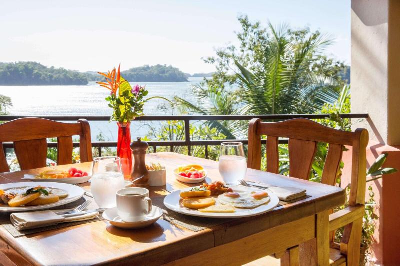 Seagull Cove Resort image