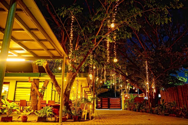 Seasons Hotel And Convention Center image