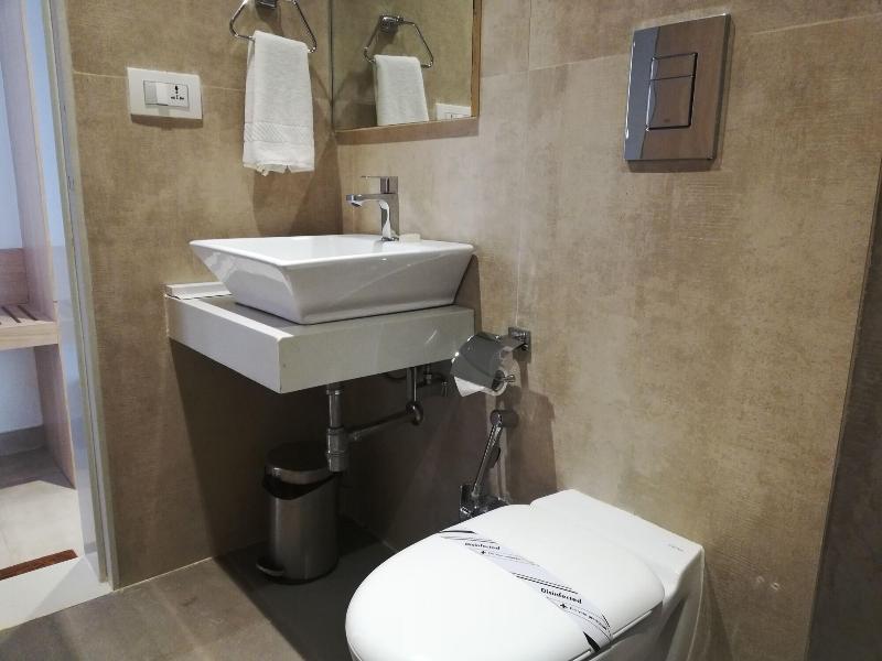 Hotel Samudra image