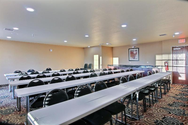 Cobblestone Hotel & Suites - Beulah image