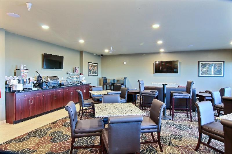 Cobblestone Hotel & Suites - Beulah image