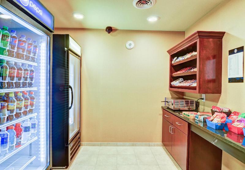 Cobblestone Hotel & Suites - Punxsutawney image