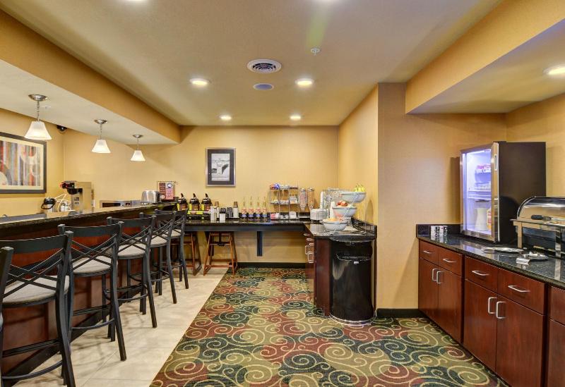 Cobblestone Hotel & Suites - Punxsutawney image