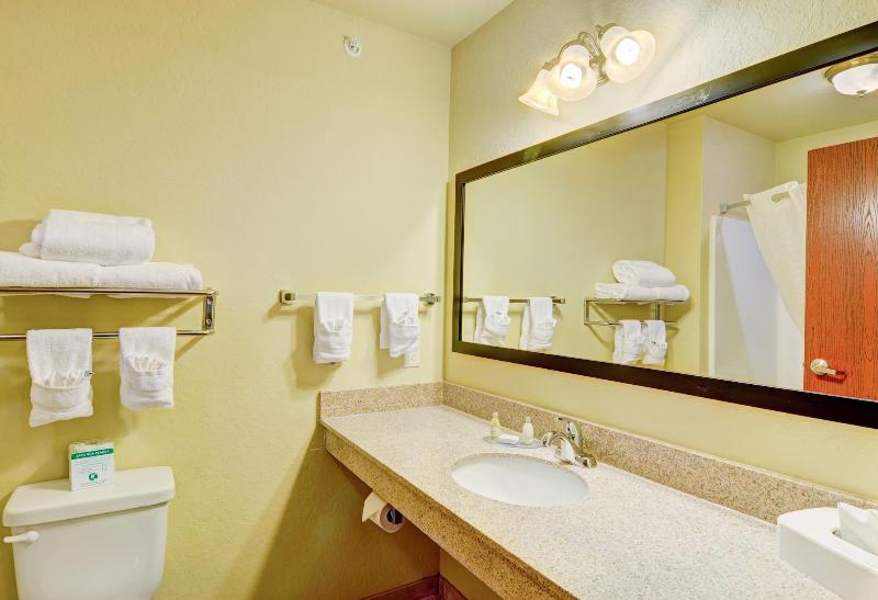 Cobblestone Hotel & Suites - Punxsutawney image