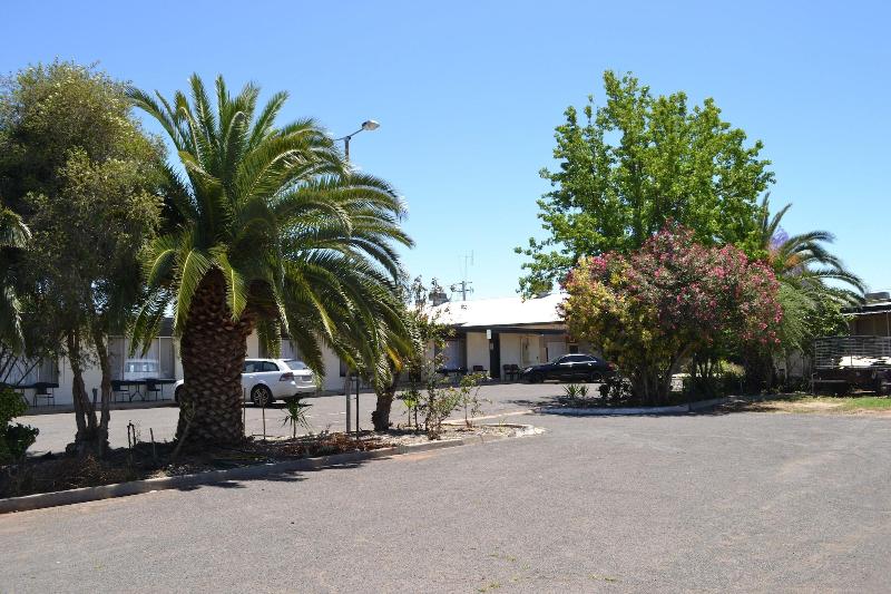Shamrock Hotel Motel Balranald image