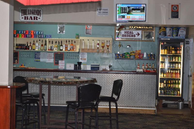 Shamrock Hotel Motel Balranald image
