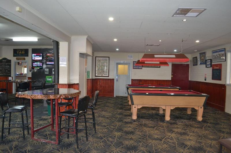 Shamrock Hotel Motel Balranald image