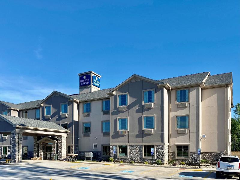 Cobblestone Hotel & Suites - Urbana image