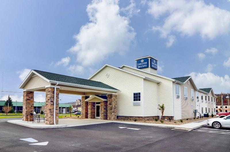 Cobblestone Inn & Suites - Ambridge image