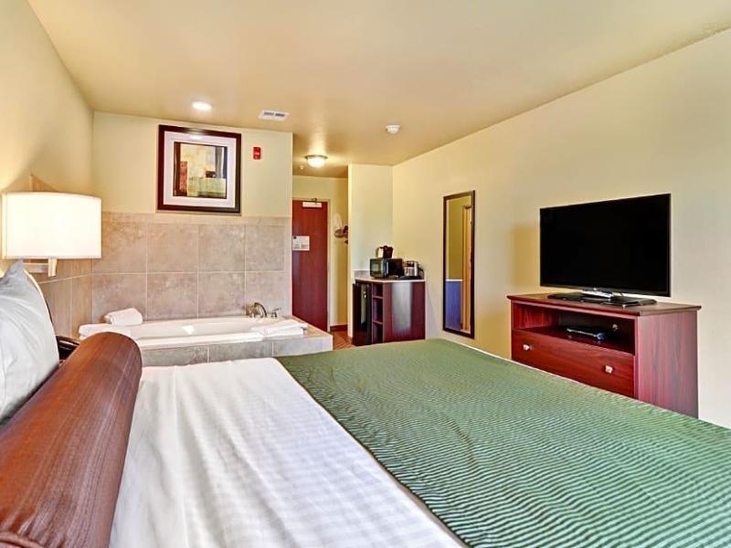 Cobblestone Inn & Suites - Ambridge image