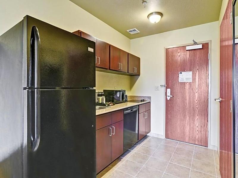 Cobblestone Inn & Suites - Ambridge image