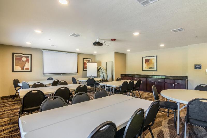 Cobblestone Inn & Suites - Barron image