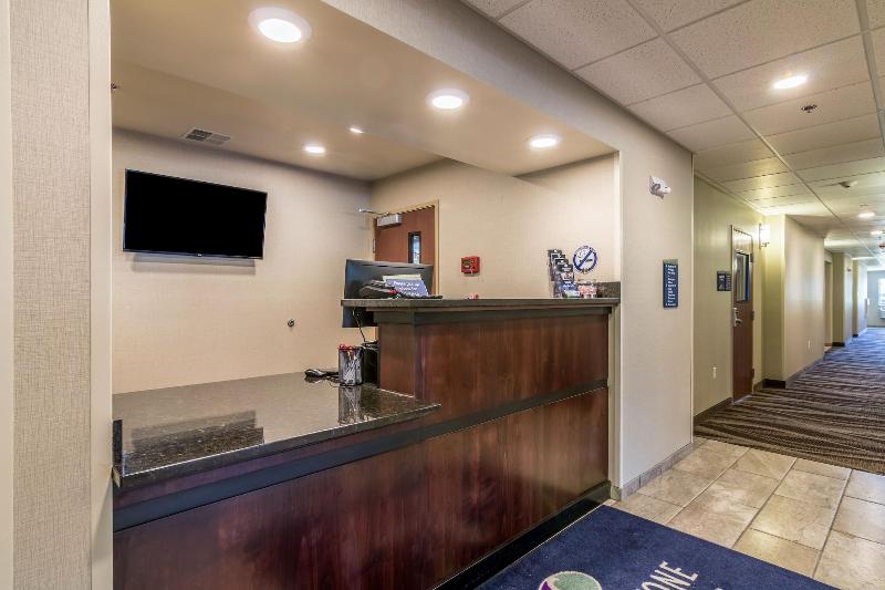 Cobblestone Inn & Suites - Barron image