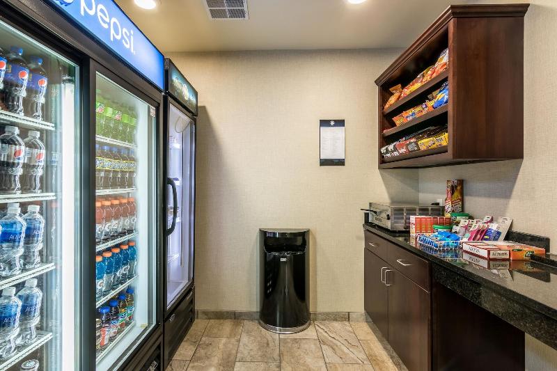 Cobblestone Inn & Suites - Barron image