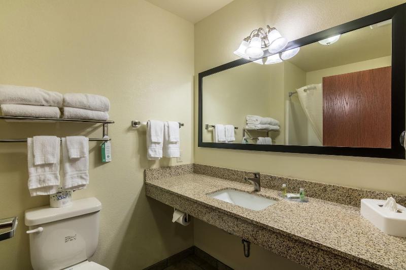 Cobblestone Inn & Suites - Barron image