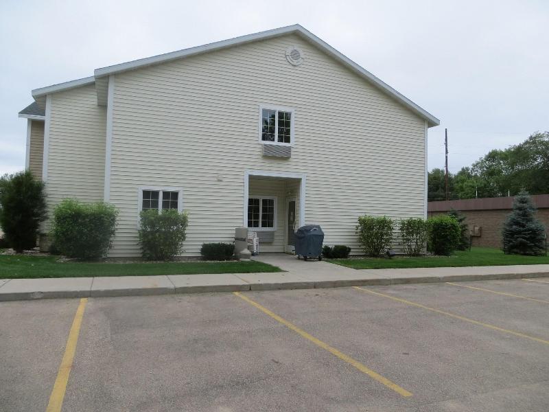 Cobblestone Inn & Suites - Brillion