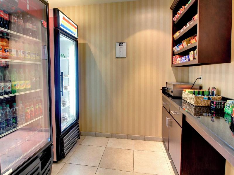 Cobblestone Inn & Suites - Carrington image