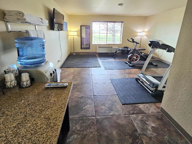 Cobblestone Inn & Suites - Clintonville image