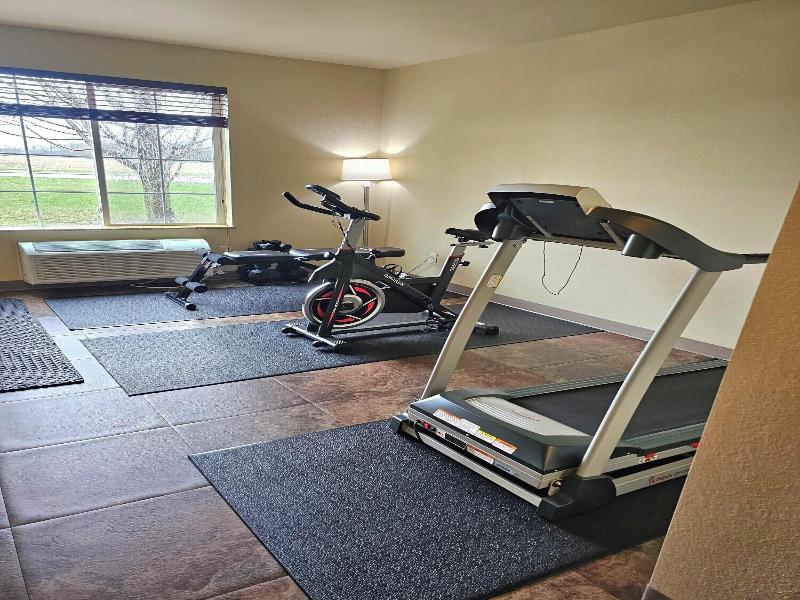 Cobblestone Inn & Suites - Clintonville image