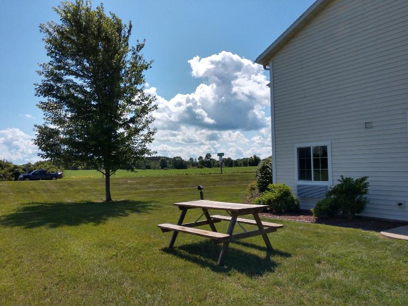 Cobblestone Inn & Suites - Clintonville image