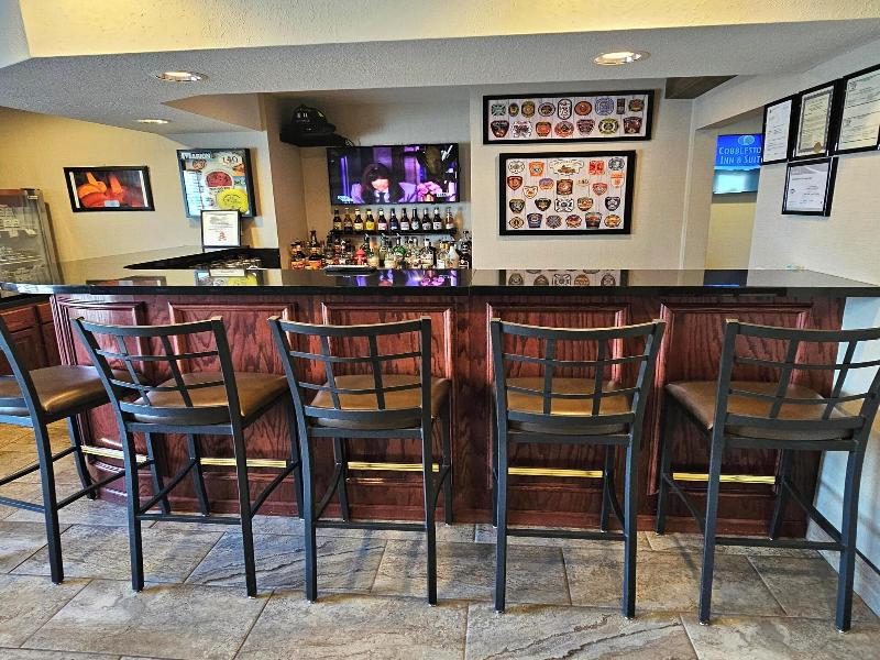 Cobblestone Inn & Suites - Clintonville image