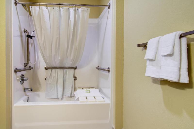 Cobblestone Inn & Suites - Eaton image