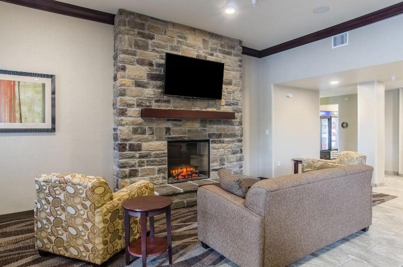 Cobblestone Inn & Suites - Guernsey image