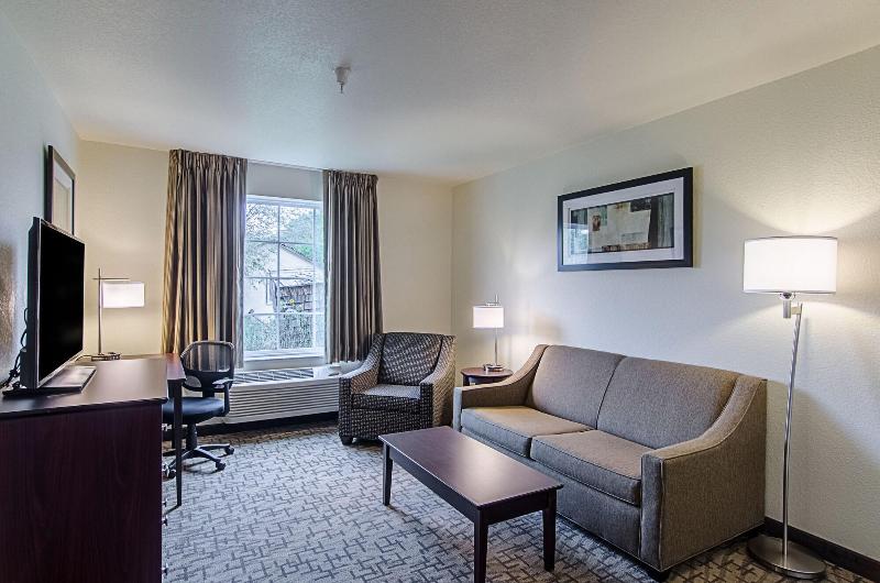 Cobblestone Inn & Suites - Guernsey image