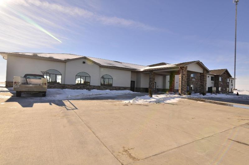 Cobblestone Inn & Suites - Holstein image