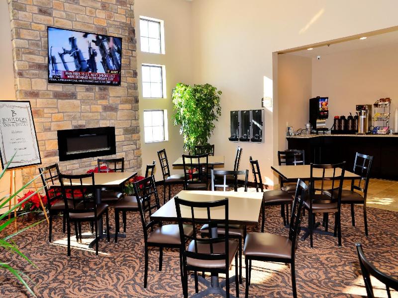 Cobblestone Inn & Suites - Holstein image