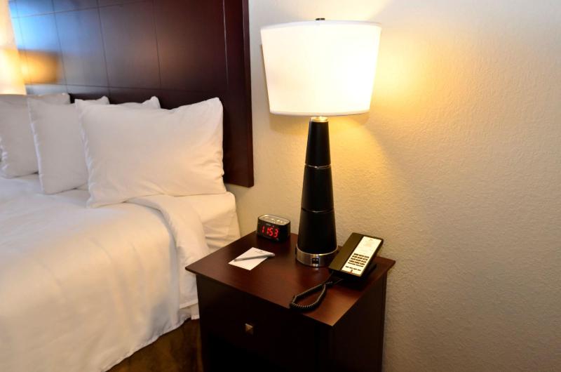 Cobblestone Inn & Suites - Holstein image