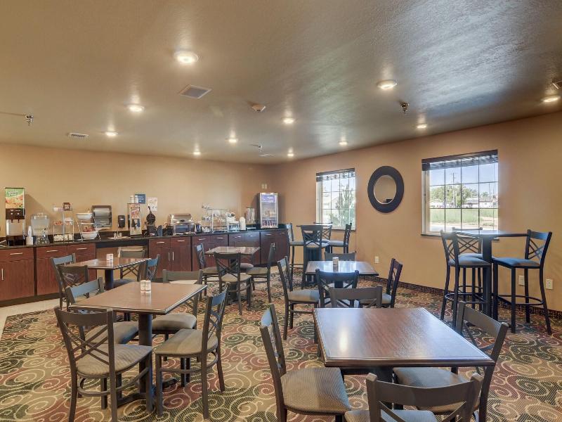 Cobblestone Inn & Suites - Kersey image
