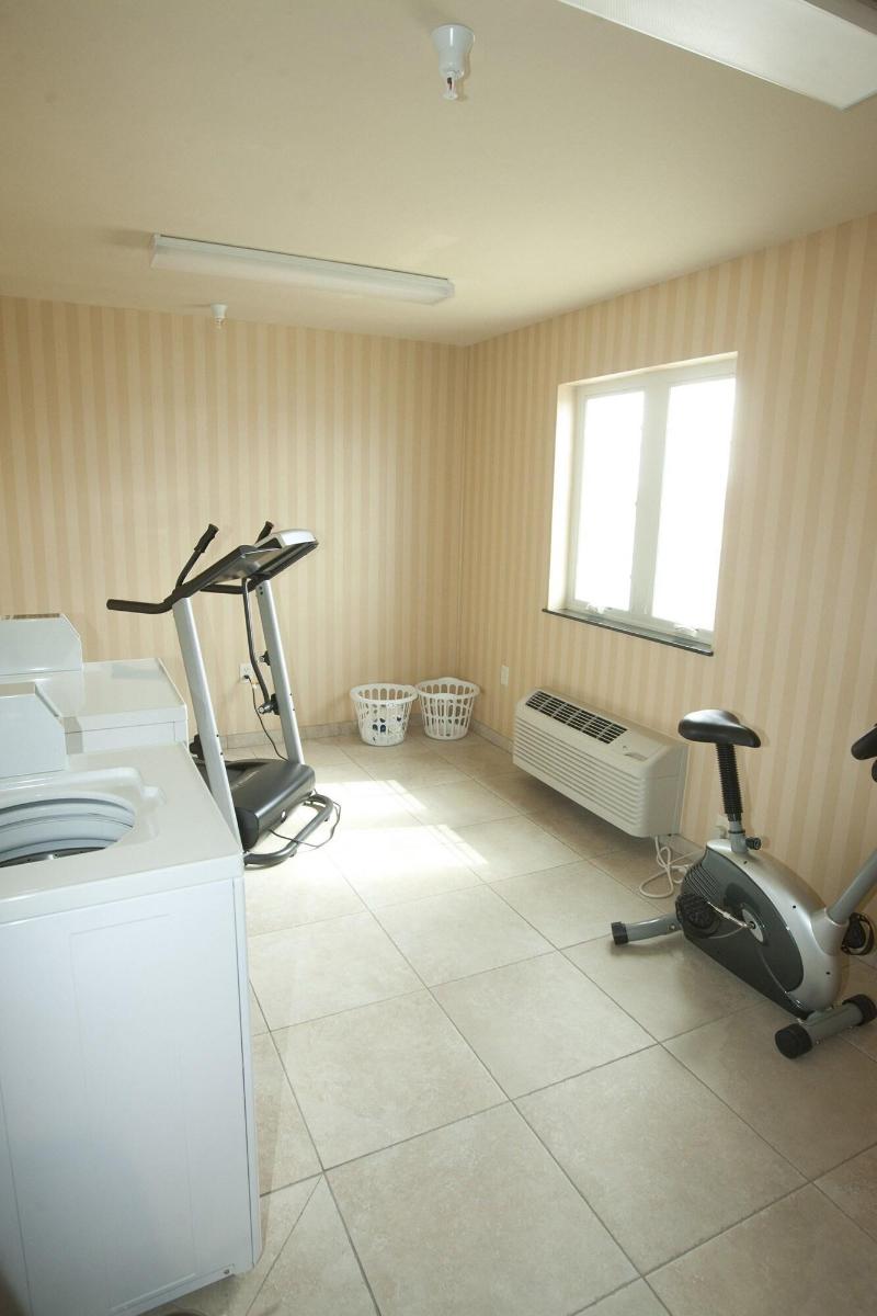 Cobblestone Inn & Suites - Langdon image