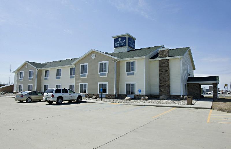 Cobblestone Inn & Suites - Langdon image