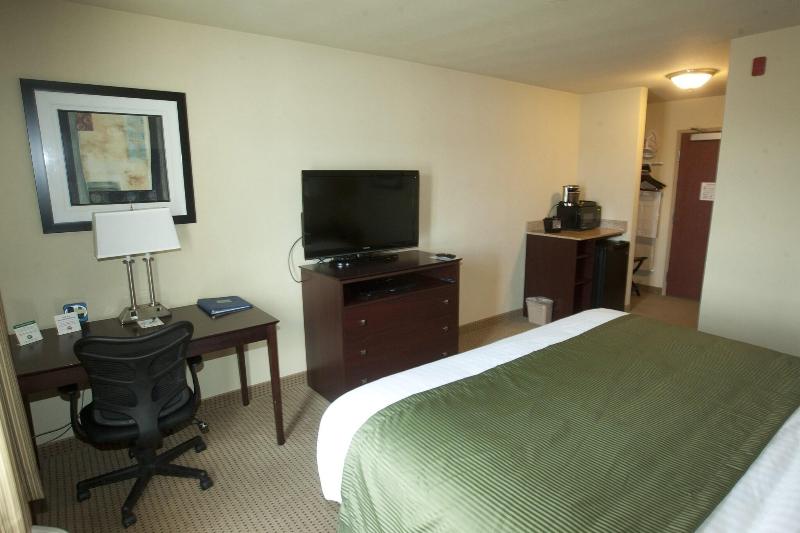 Cobblestone Inn & Suites - Langdon image