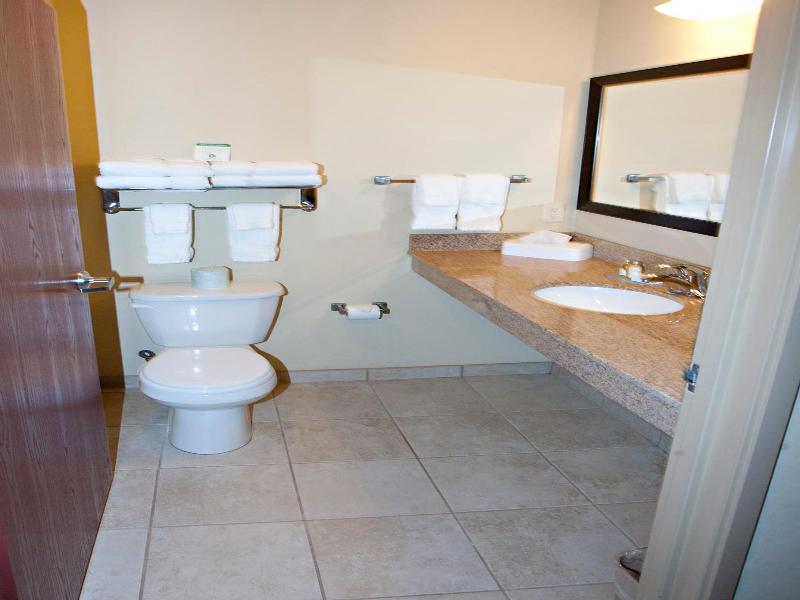 Cobblestone Inn & Suites - Langdon image