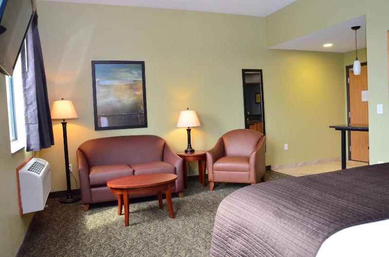 Cobblestone Inn & Suites - Newton image 2