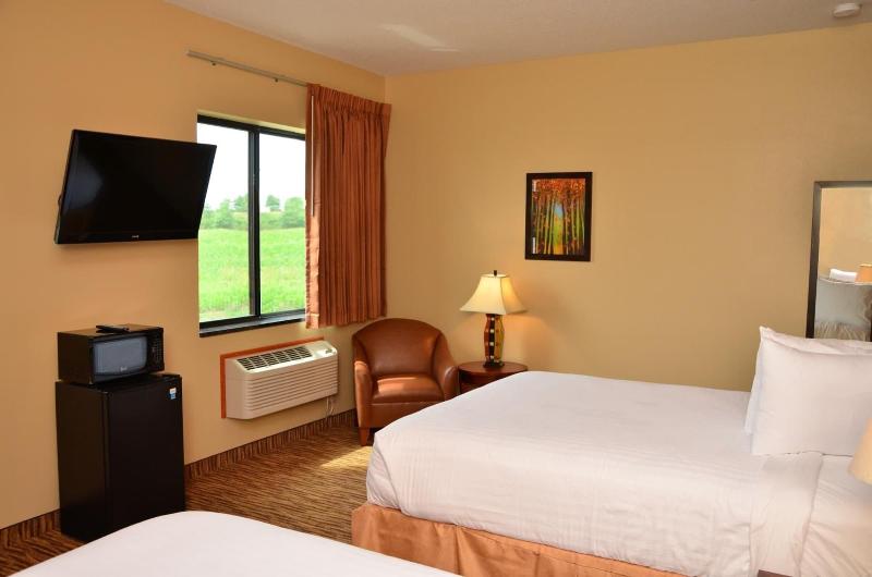 Cobblestone Inn & Suites - Newton image