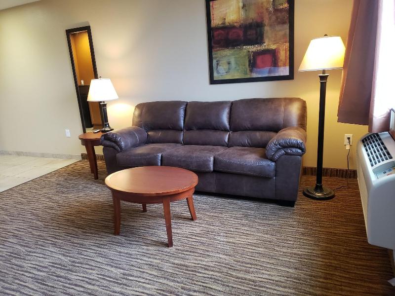 Cobblestone Inn & Suites - Newton image