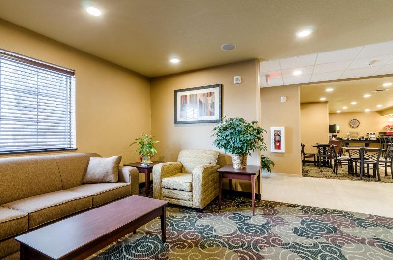 Cobblestone Inn & Suites - Oberlin